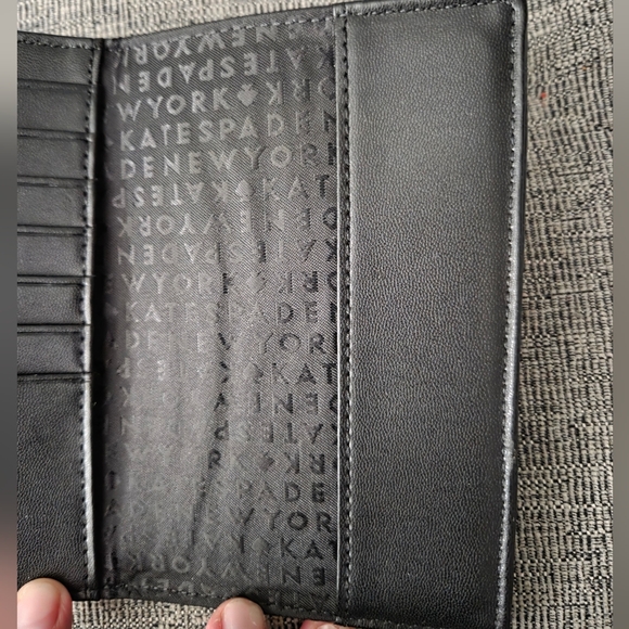 Kate Spade Black Leather Passport Holder Wallet Card Slots - Picture 6 of 7